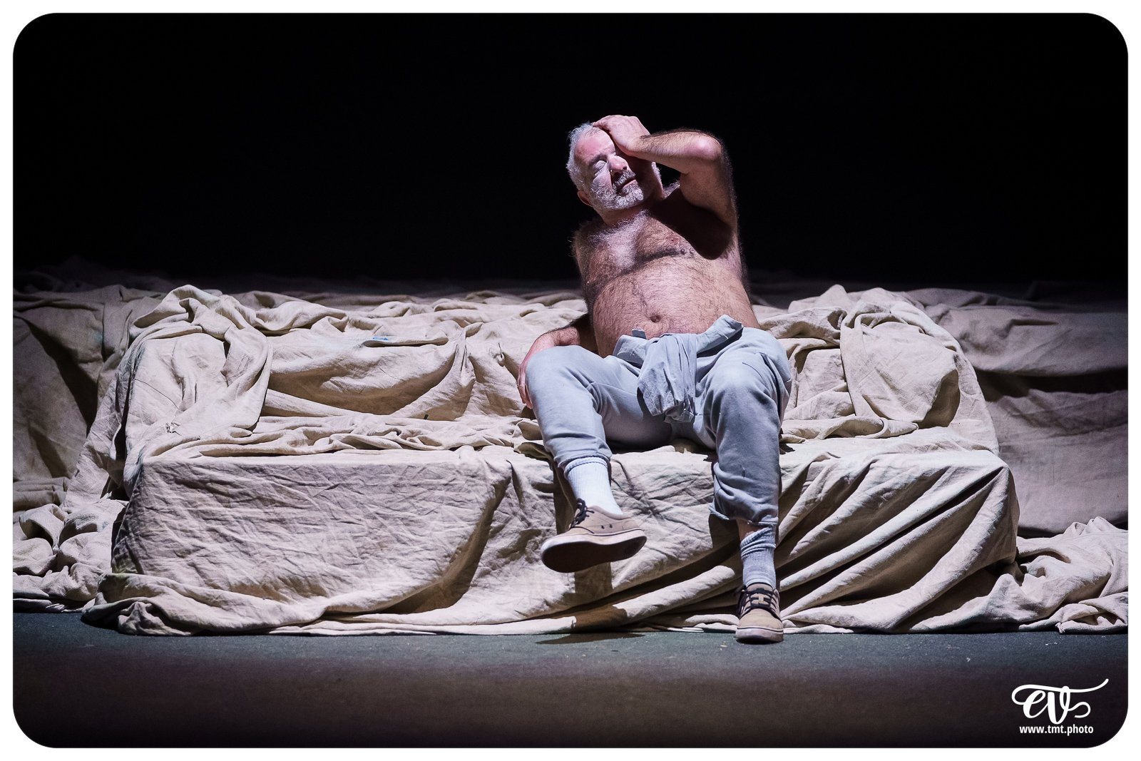 UN SONGE, UNE NUIT, L'ETE (CIE DU MATAMORE)